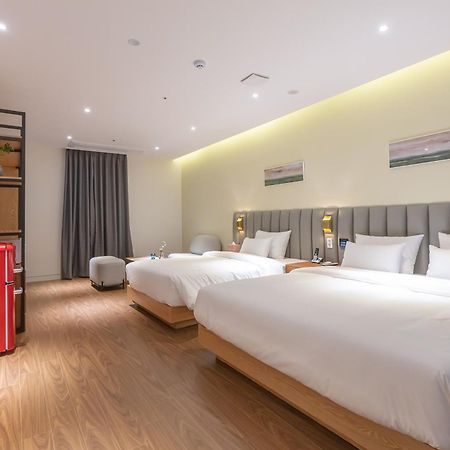 Nomad Hotel 金海市 外观 照片